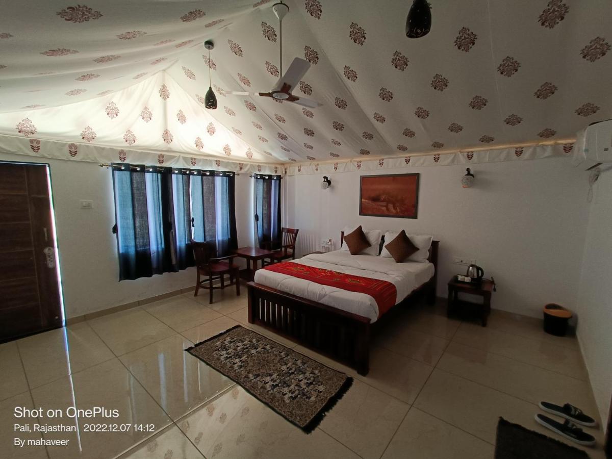 Pāli Jawai Empire Resort By Premier Hotels מראה חיצוני תמונה