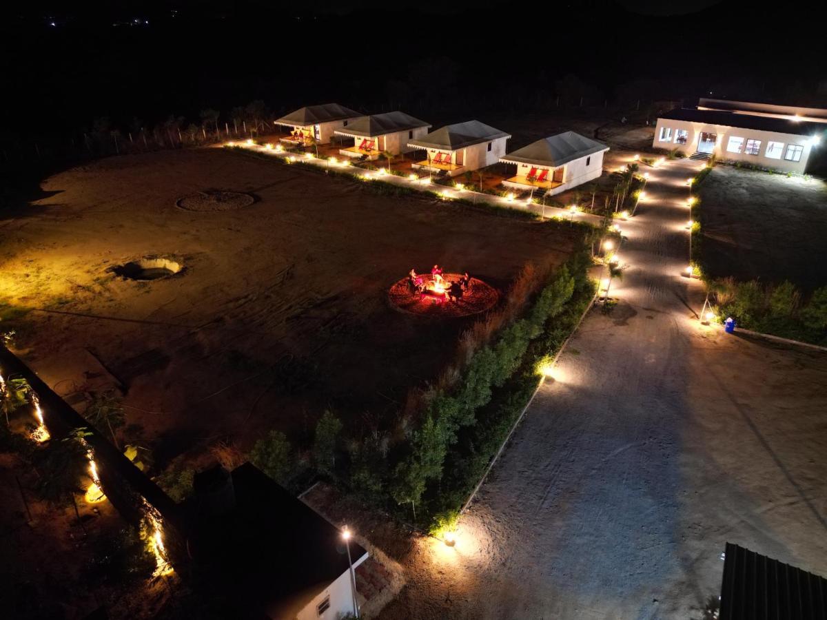 Pāli Jawai Empire Resort By Premier Hotels מראה חיצוני תמונה