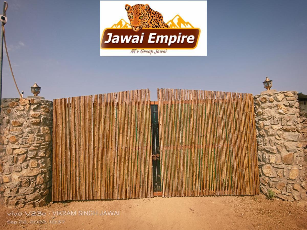 Pāli Jawai Empire Resort By Premier Hotels מראה חיצוני תמונה